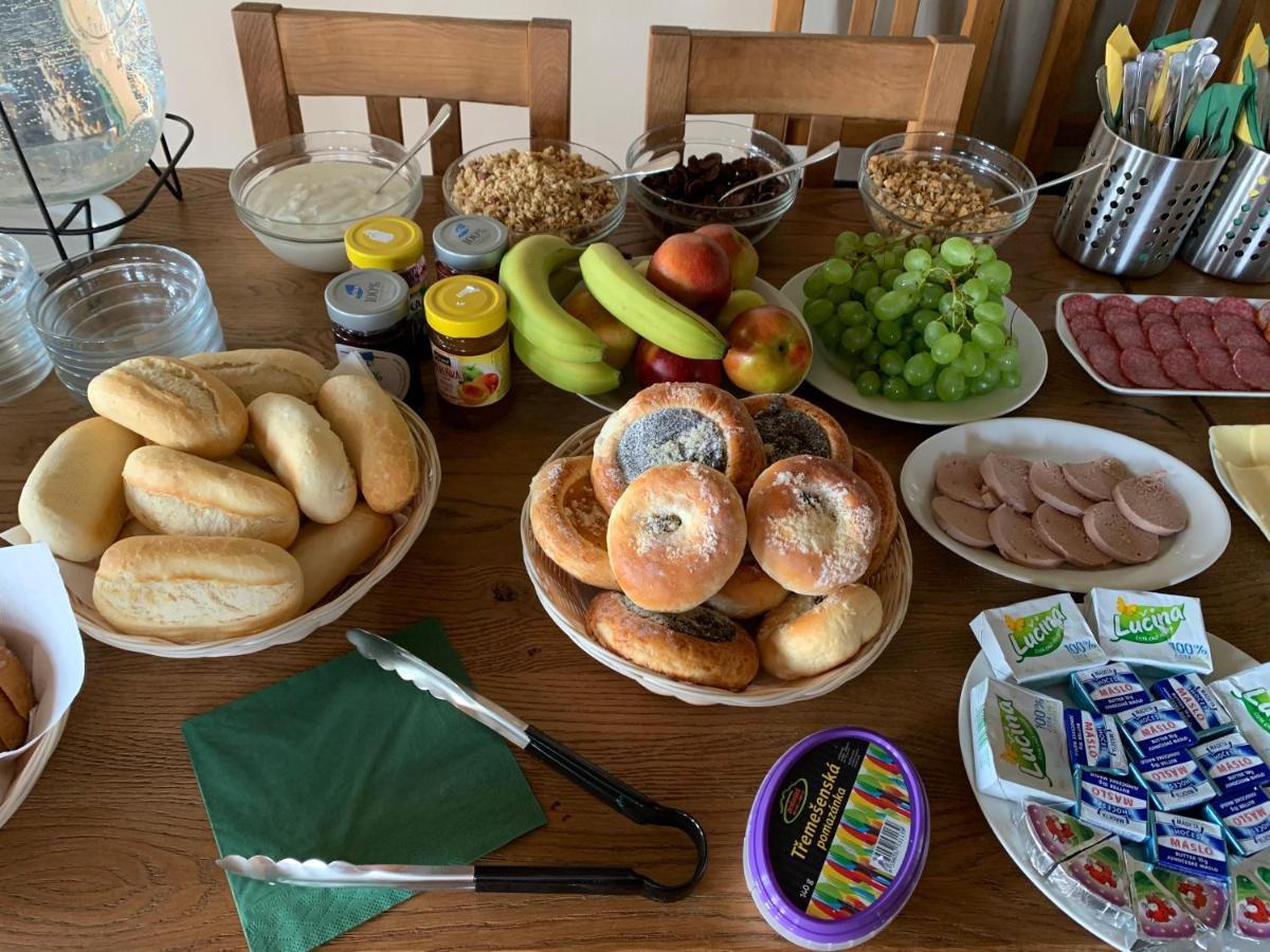 Na Kopecku Ad 1795 - Penzion S Restauraci A Wellness V Podkrkonosi Dvůr Králové nad Labem Eksteriør billede