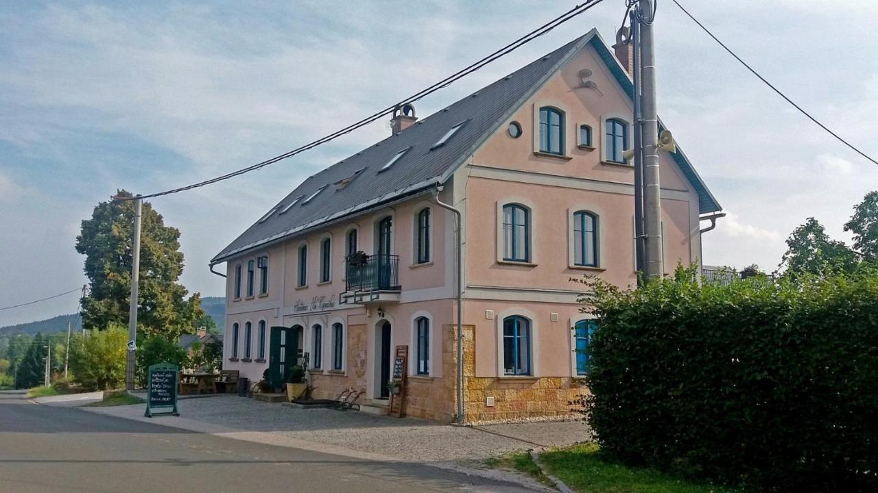 Na Kopecku Ad 1795 - Penzion S Restauraci A Wellness V Podkrkonosi Dvůr Králové nad Labem Eksteriør billede