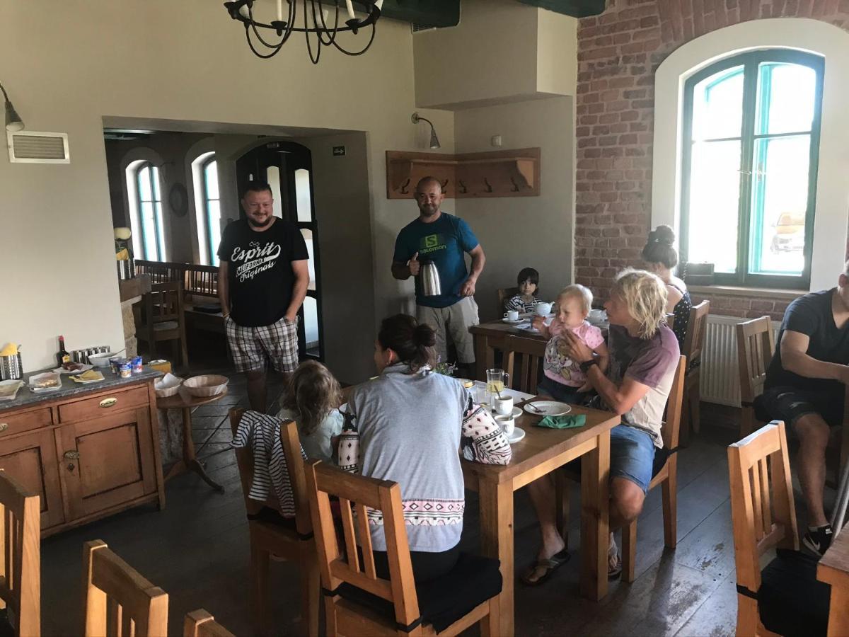 Na Kopecku Ad 1795 - Penzion S Restauraci A Wellness V Podkrkonosi Dvůr Králové nad Labem Eksteriør billede