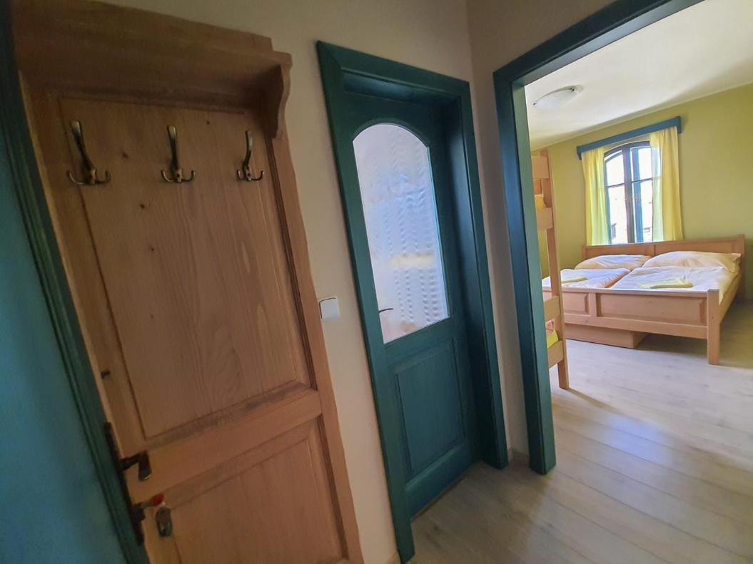 Na Kopecku Ad 1795 - Penzion S Restauraci A Wellness V Podkrkonosi Dvůr Králové nad Labem Eksteriør billede