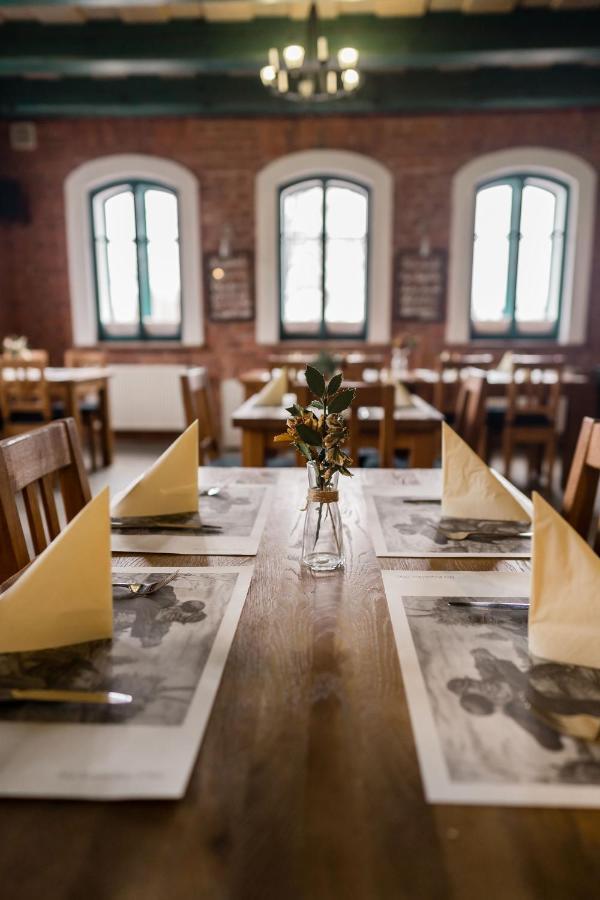 Na Kopecku Ad 1795 - Penzion S Restauraci A Wellness V Podkrkonosi Dvůr Králové nad Labem Eksteriør billede