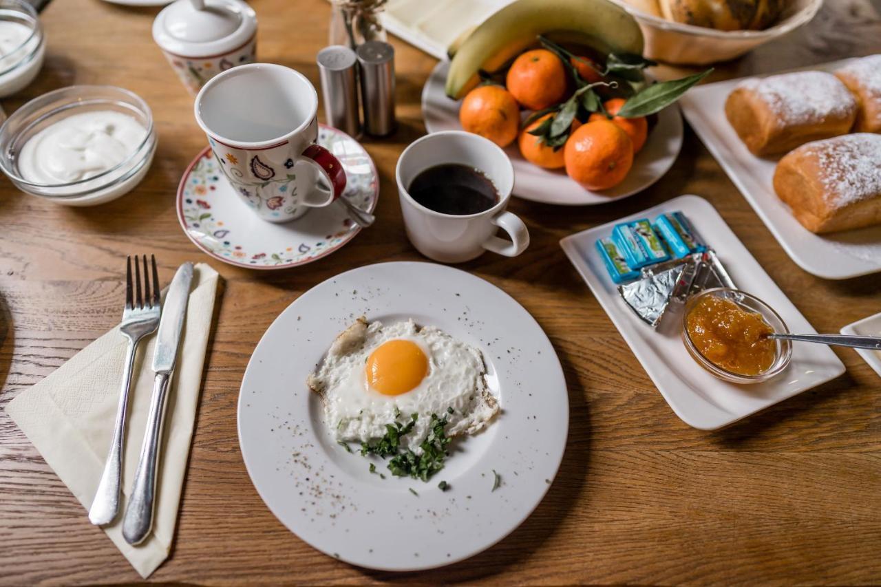 Na Kopecku Ad 1795 - Penzion S Restauraci A Wellness V Podkrkonosi Dvůr Králové nad Labem Eksteriør billede